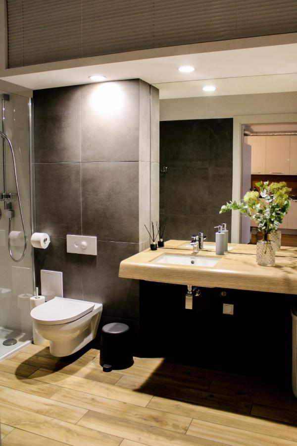 Apartament Przy Plazy Arka , Z Widokiem Na Morze :) เมียลโน ภายนอก รูปภาพ